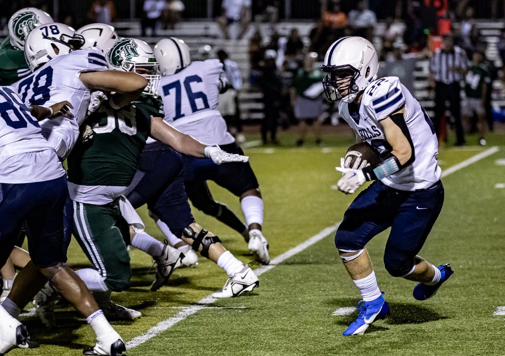 SLUH Football (@sluhfootball) on Twitter photo <a href="/TimBrowdy/">Tim Browdy</a> <a href="/DonelonTommy/">Tommy Donelon</a> John Smith #22 RB: John has been a consistent presence in the backfield the last two seasons on varsity at fullback and running back. As a senior, John has averaged 5 yards a carry and scored two touchdowns.
#UHigh | <a href="/John_Smit24/">John Smith</a> <a href="/TimBrowdy/">Tim Browdy</a> <a href="/DonelonTommy/">Tommy Donelon</a> John Smith #22 RB: John has been a consistent presence in the backfield the last two seasons on varsity at fullback and running back. As a senior, John has averaged 5 yards a carry and scored two touchdowns.
#UHigh | <a href="/John_Smit24/">John Smith</a>