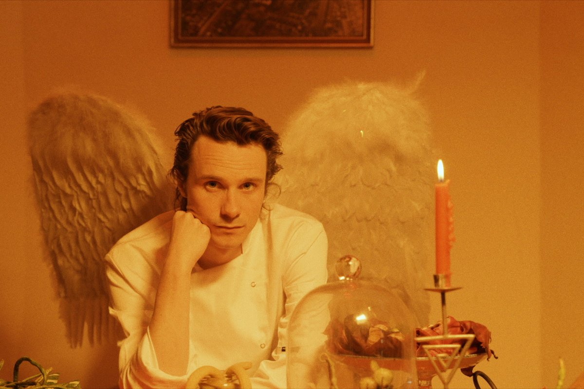 Chilli Jesson (<a href="/chillijesson/">Chilli Jesson</a>) is back, railing against the mundane hamster-wheel of everyday life with jagged new single 'Icarus'. Watch the video here: diymag.com/news/chilli-je…