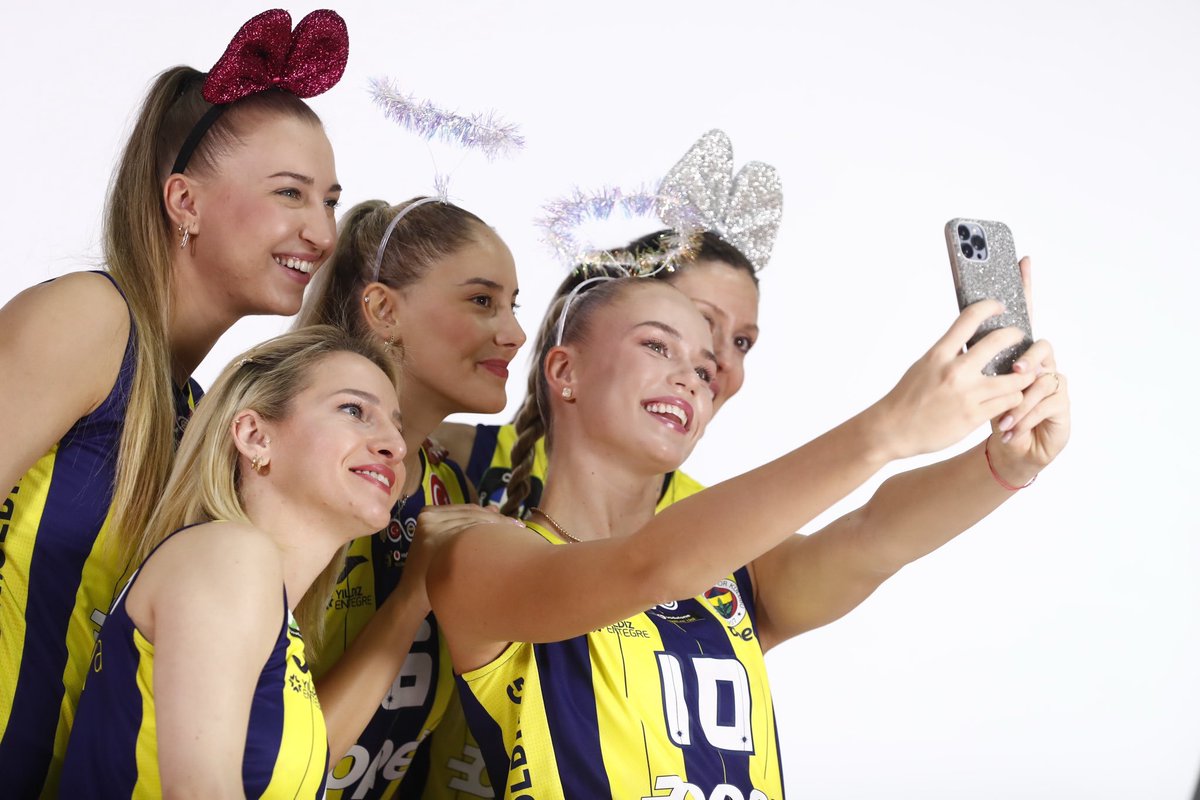 Fenerbahçe'nin sezon önü çekimlerinden 😅😅