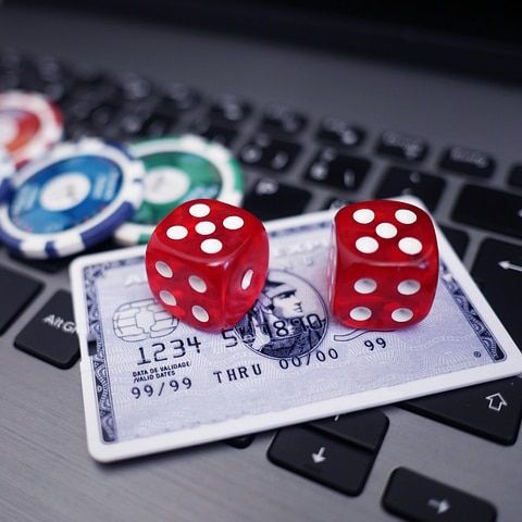 Eye on AmEx: PayNearMe Adds Accertify’s Anti-Fraud Tech for iGaming; A New Gold Business Card - Digital Transactions buff.ly/3RKDZqA #AmericanExpress #PayNearMe #Accertify #fraud #goldcard #iGaming @AmericanExpress @PayNearMe @AccertifyInc