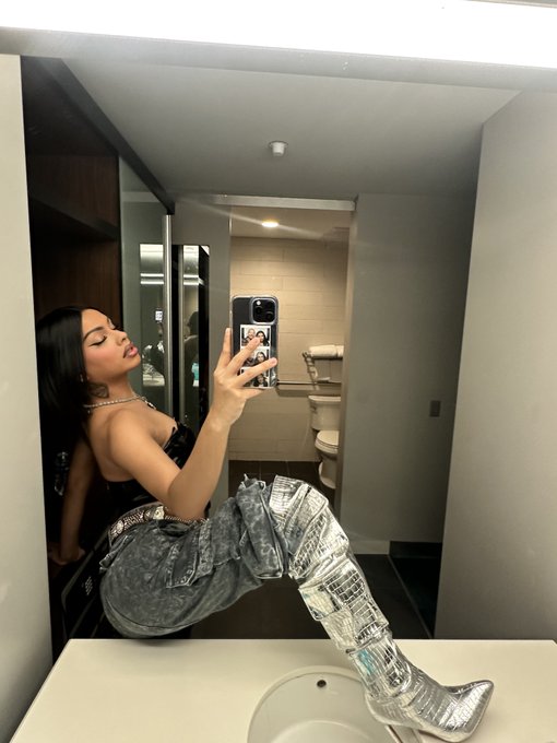 text me if you like Bad Bitches 🩶 (318) 230-5875 https://t.co/uK9QcE4fev<a href="/tag/trans"class="tags"><span>#trans</span></a>