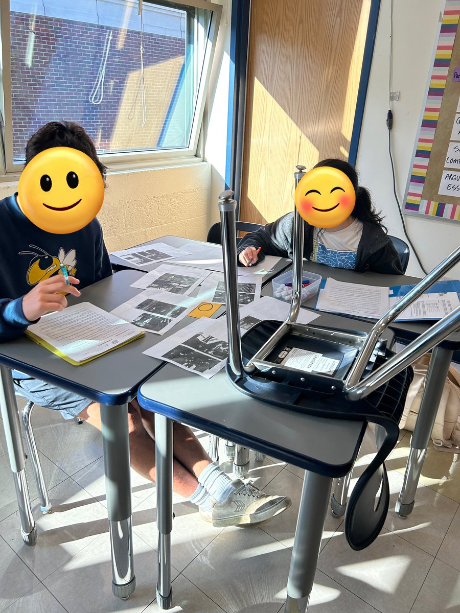 MsTracyMiller's tweet photo. “Just Biden Time”
#apgopo AP GOV students creating a realistic and plausible day in the life of President Biden using expressed Constitutional Powers. @POTUS https://t.co/C25LILH7AL
