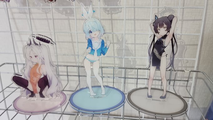 10월 서코에 블루아카, 오니마이 아크릴로 참가하게 되었습니다. 잘 부탁드립니다 :) 