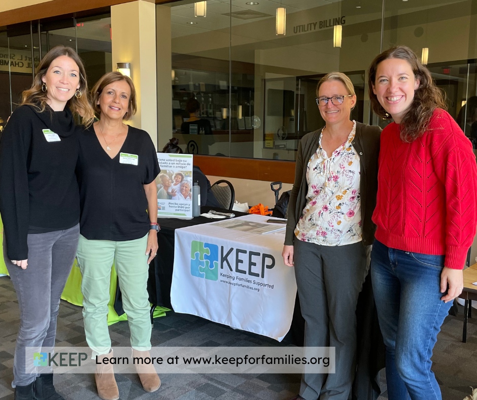 KEEPforFamilies's tweet image. Spanish-speaking members of the KEEP team recently attended the MEP Symposium in Oregon, an event created to support Migrant Worker families through education and connection to community resources.

#keepingfamiliessupported #migrantfamiliysupport  #migranteducationprogram
