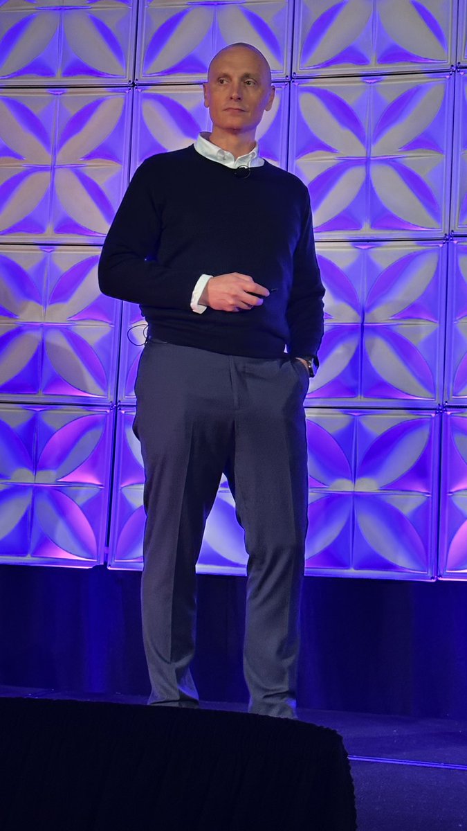 rwang0's tweet image. MyPOV: inside the continuous industry innovation @infor #infornow