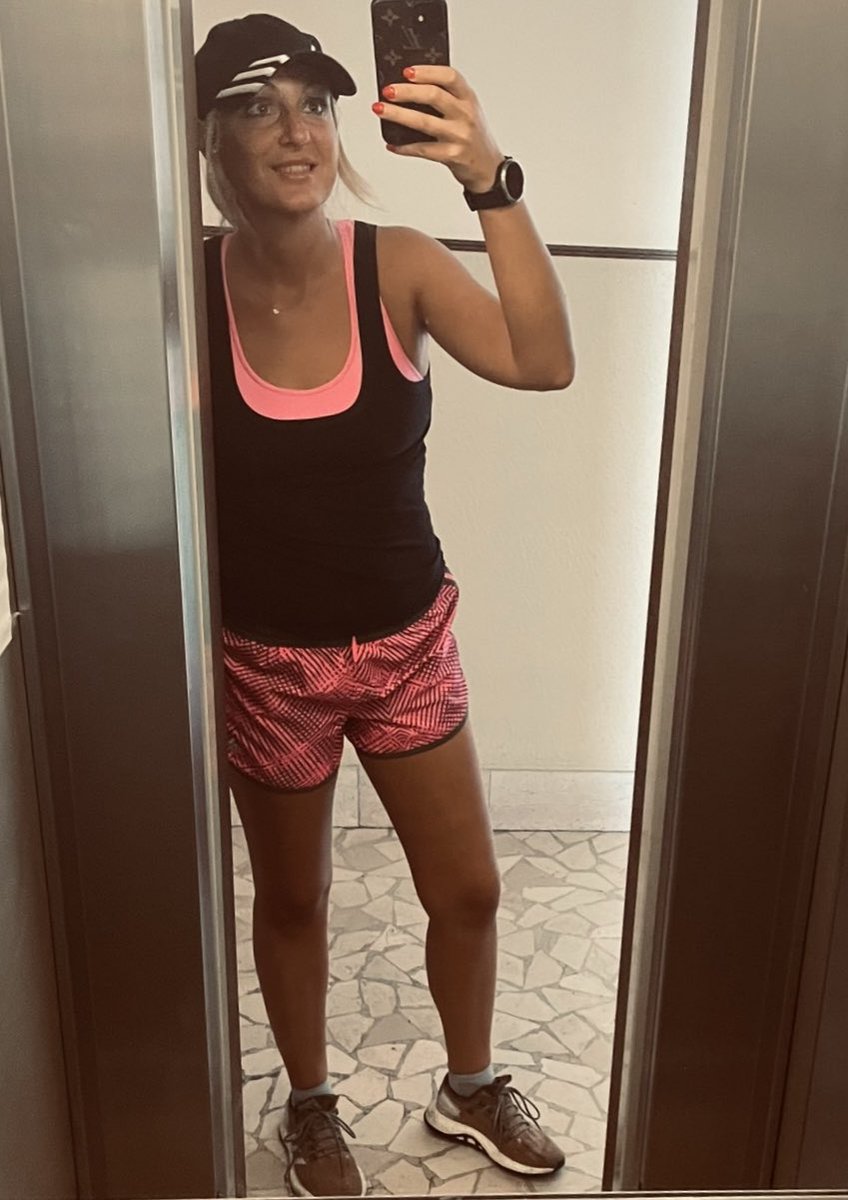 laurinaferra's tweet image. ready to go #running #runningtime @adidasrunning