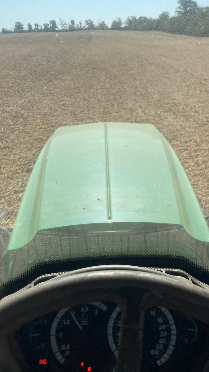 PrinzhavenFarms's tweet photo. Are you even planting if you don’t post about it?? #fallwheat https://t.co/TcICVXSgh9