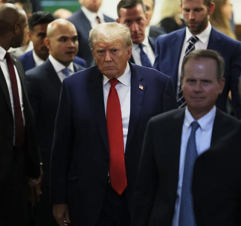 OmarRiverosays's tweet image. BREAKING: Donald Trump unleashes an unhinged rant attacking New York Attorney General Letitia James as he arrives at the courtroom today for New York’s fraud trial against him. 

Trump declared, “I just arrived at the Witch Hunt Trial taking place in the very badly failing (so…