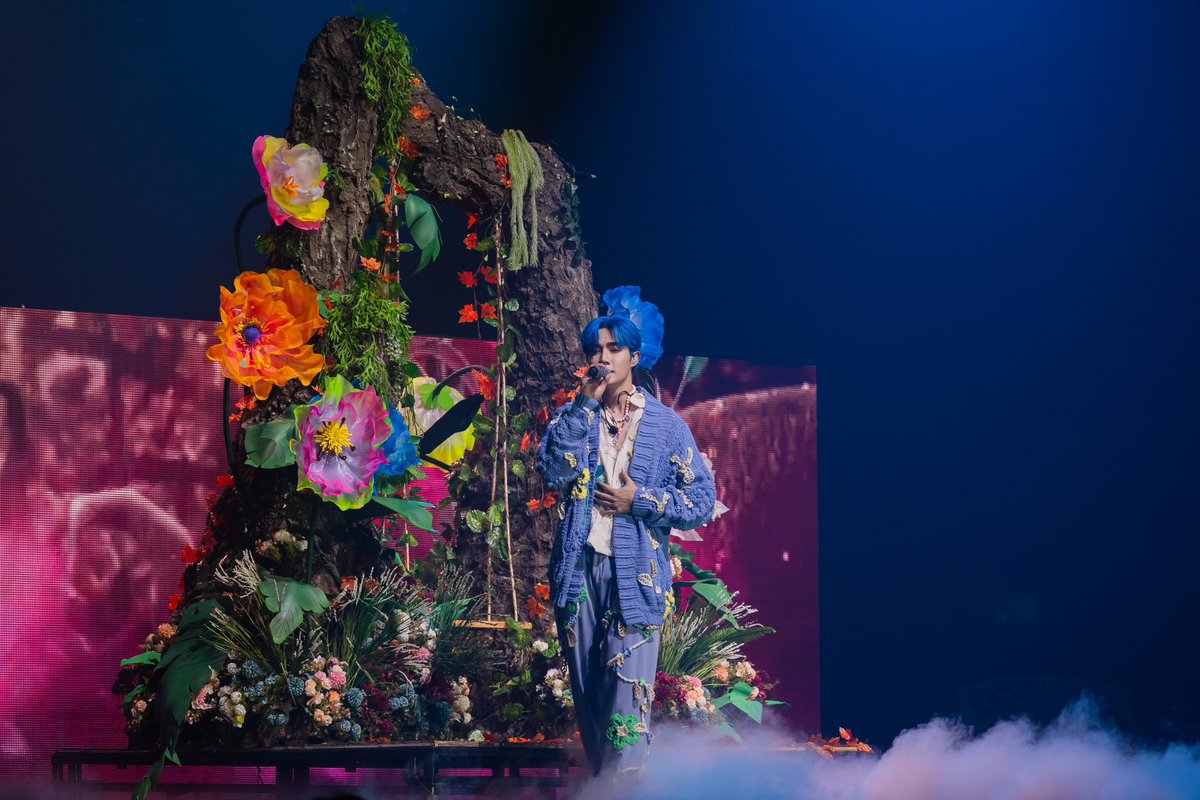 zee_pruk's tweet photo. Thank you everything and everyone for making this beautiful moment happen, and I believe that something good is waiting for you in every ‘Another Life’. I love you and thank you for always supporting us.

#ZeeNuNew1stConcert https://t.co/5b0tj2yWMb