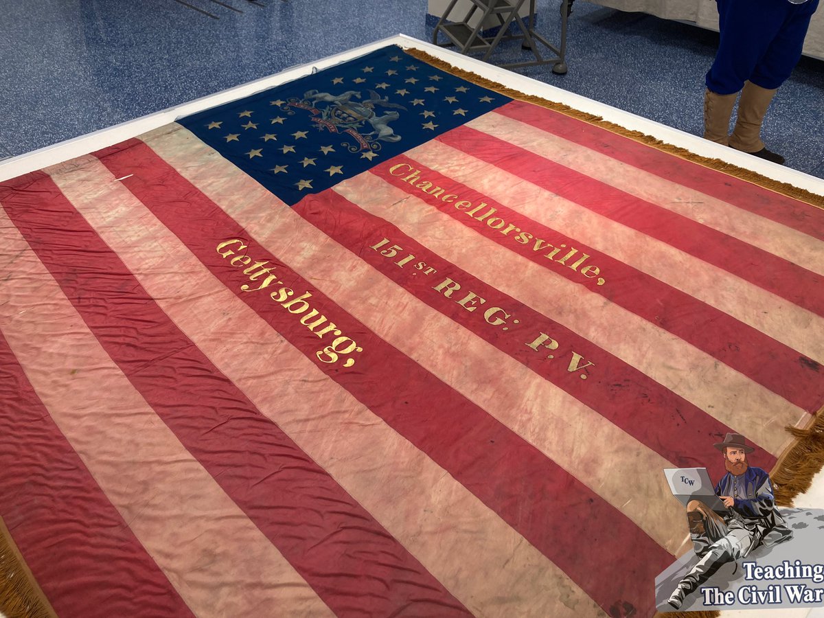 Getting up close and personal with some Pa Civil War flags. 

#primarysources
#civilwar