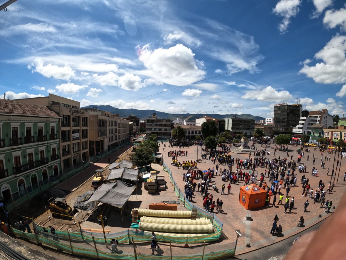 DGRDPasto's tweet photo. #AEstaHora #13SimulacroPasto #LaGranCapital más preparada. https://t.co/ZvPMTHbLgx
@alcaldiapasto

@GERMANCHAMORRO1
@bomberospasto
@UNGRD
@Empopasto
@PoliciaPasto
@claudiaortegas
@PastoPositiva
@FHSP_Pasto
@paulocesarpaz https://t.co/yASYnHP91F