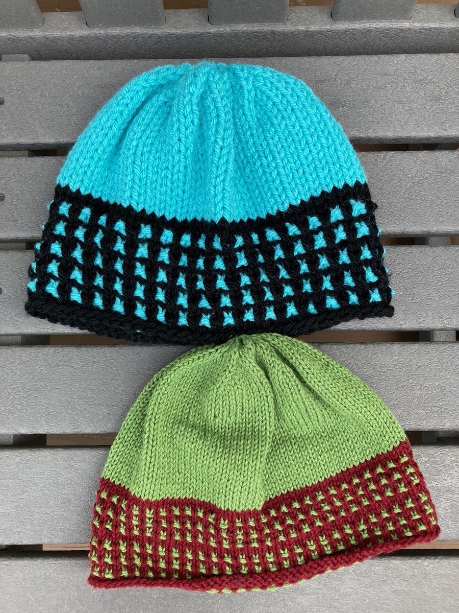 deheadhugger's tweet photo. Introducing Abbraccio!  The first in Delaware Head Huggers 12 Weeks of Hat Patterns series. https://t.co/45e13tFGai #delawareheadhuggers #chemocapsareneeded #freeknithatpattern #knithatpattern #allyarnweightspattern #makeadifference #knitonegiveone #chemocappattern https://t.co/sRzvoGmGds