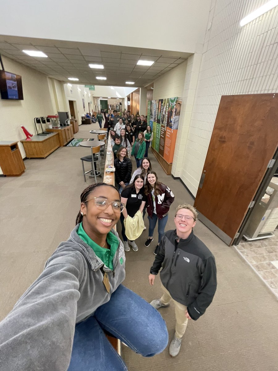 Arkansas4H's tweet photo. I 💚 4-H SPIRIT DAY 🍀✅🧤🍏🧩✳️📗🧪

#AR4H State President - Diamond Jones from Pulaski County! Diamond shares what she 💚’s about 4-H: 

“I 💚 4-H because it's a great way to learn new skills and make lifelong friends! 🌟🤗”

#ArkansasYouth #MakeTheBestBetter #IHeart4H https://t.co/P2OmOzl6i3
