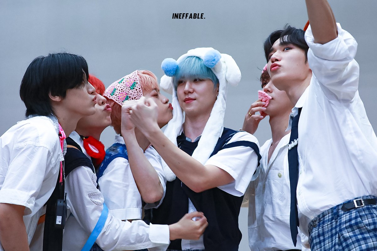 Ineffable703's tweet photo. 위아이 데뷔 3주년 축하해~~~🎉🎉
앞으로도 같이 가보자고~

#위아이 #WEi #HAPPY_BIRTHDAY_WEi 
#소중한_루아이의_선물_위아이_3살 https://t.co/zCSWkRXdIJ