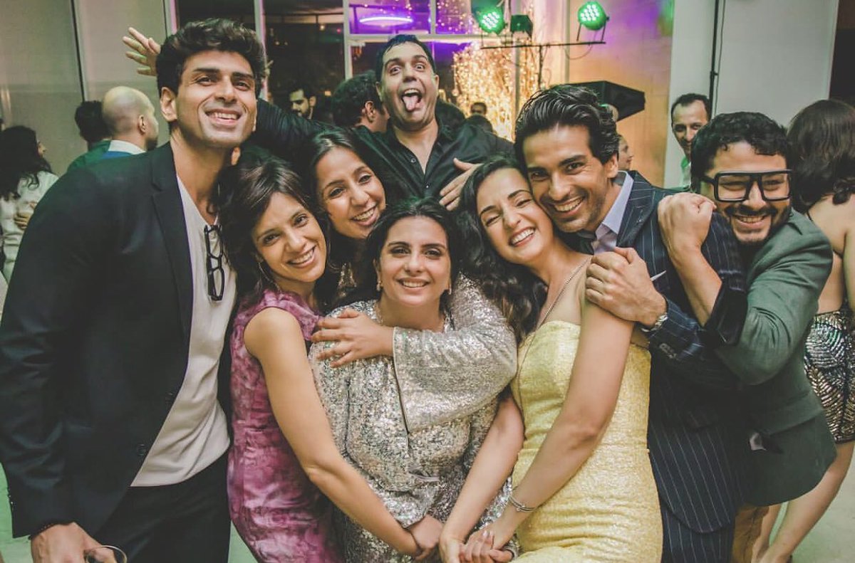 SheroSobti's tweet image. Aweeeee new pics 
Our king 👑 
Barmeen 
#BarunSobti 
@BarunSobtiSays 
Credit mohit and Gutam ig