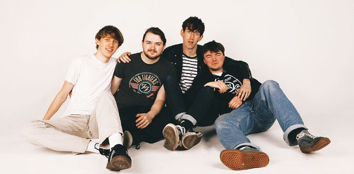 NEW MUSIC: <a href="/swimwearband/">Swim Wear</a>  have thus far released some of the most exciting new music by a young 4 piece guitar, bass, drums quartet. Gigslutz interview the band exclusively 

gigslutz.co.uk/interview-fabu…