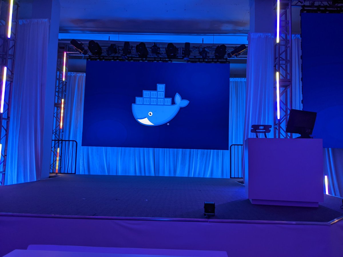 aurelievache's tweet image. Ready for the keynote at #DockerCon

And then I have to go quickly to my room 😱