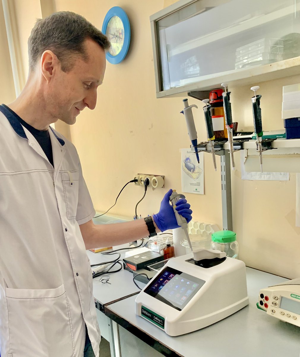 oleg_kyiv's tweet photo. I want to express my deepest gratitude to the @DeNovix for the incredibly generous donation of the CellDrop Automated Cell Counter to our Institute. Your donation has reinvigorated our commitment to advancing science in this difficult time for Ukraine. #DeNovixInTheLab #celldrop https://t.co/y0nYr8IbO8