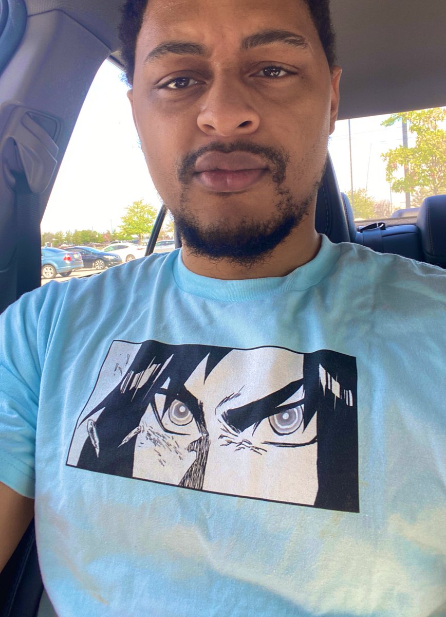 WhytManga's tweet photo. My manga on my Atsuko shirt was recognized and not me. The Apple Black Sano eye from chapter one. Great to see the book doing its own thing without them necessarily being follower, said her bf had vol 1&amp;2. No idea she talking to the creator lol It’s slow but we’re growing! https://t.co/WYoIjr3LAm