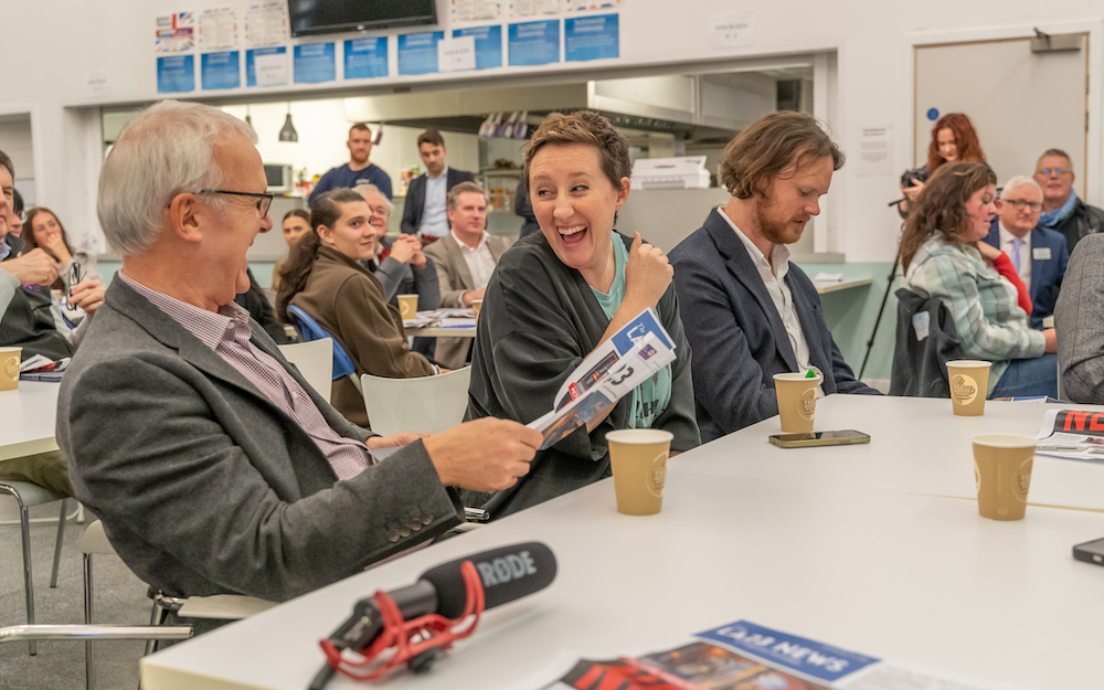 LA23NET's tweet image. Inspiring speakers, interesting venues and ALWAYS going home with something to think about.
Oh, hey… We’re @la23net. Have we been introduced? 🤝
Come meet us at our next networking event in Carlisle. LA23NET: Meet the MD 👉 bit.ly/LA23_MeetTheMD
#Cumbria #LA23NET