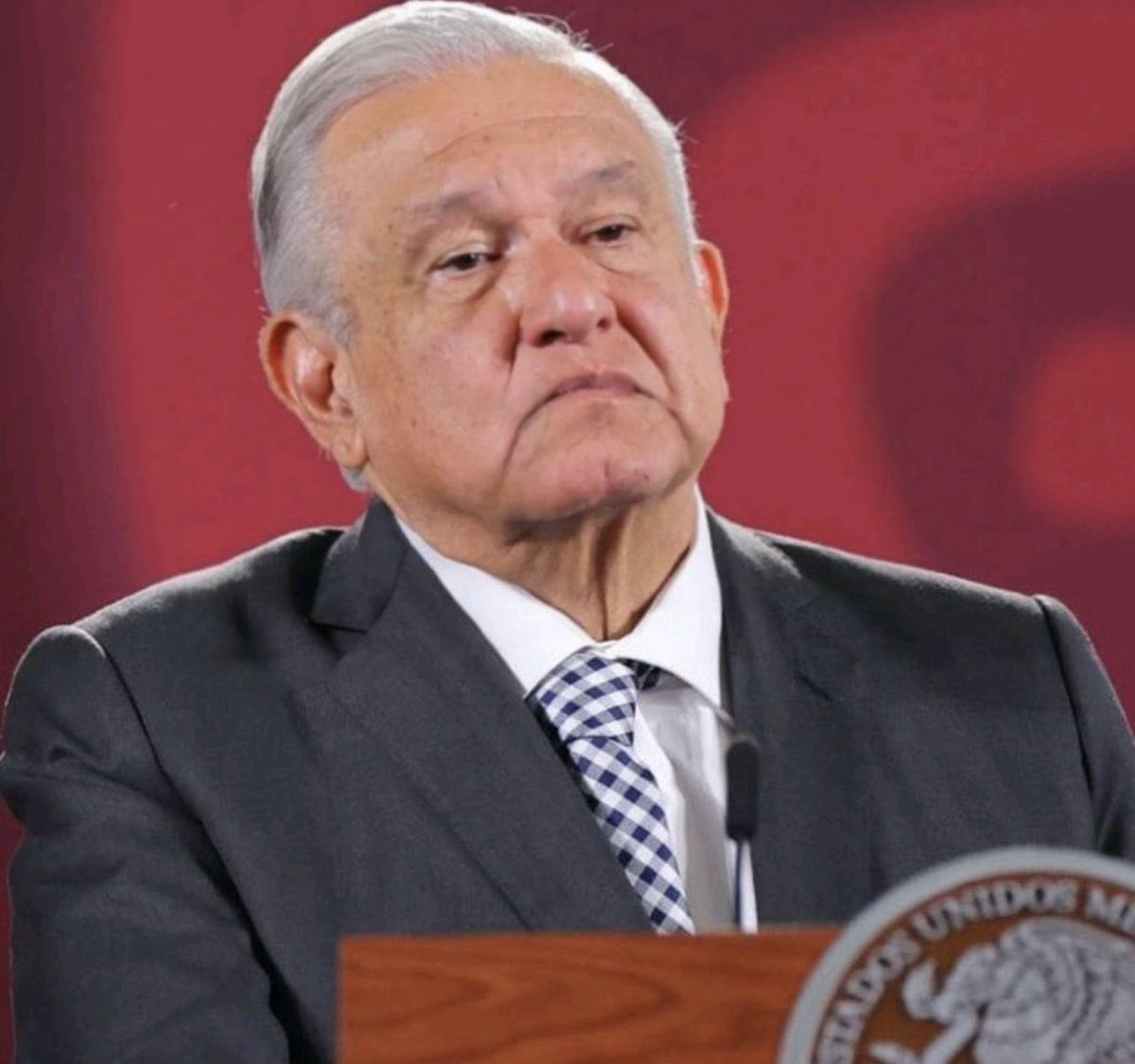 ryo_hermoso's tweet photo. Yo por supuesto que quiero que las deje solas.🥳

POR LEY NO SE DEBE METER ☝️

Quieres que López Obrador no se meta entre Xóchitl y Claudia?🙋‍♀️

Que no se meta - Rt 🔁

Que se meta  - Like 

Voten 👇 https://t.co/tD1qI98mmw