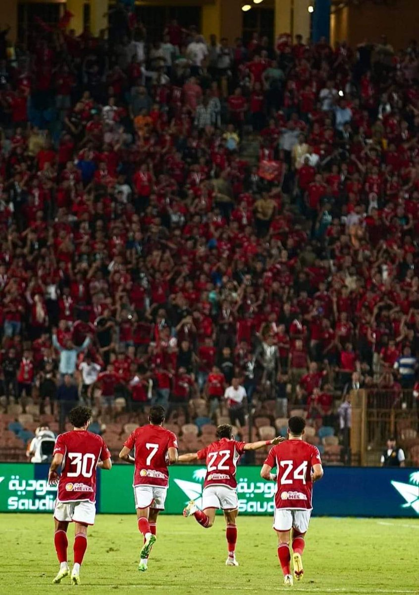 في جزيرة الشياطين الحُمر ، حيث يوجد ملك لا يكل ولا يمل من القِتال في المعارك الكبرى ، دائمًا وابدًا ستشهد عليه الانتصارات 🥰🥰🥰🥰.