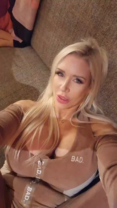 TANIA AMAZON 💪😜 lets get naughty is live now! https://t.co/vIW7tKxpq8 https://t.co/0WGkJmJnUF<a href="/tag/boobs"class="tags"><span>#boobs</span></a><a href="/tag/bigtits"class="tags"><span>#bigtits</span></a><a href="/tag/fakeboobs"class="tags"><span>#fakeboobs</span></a><a href="/tag/faketits"class="tags"><span>#faketits</span></a><a href="/tag/hanging"class="tags"><span>#hanging</span></a>
