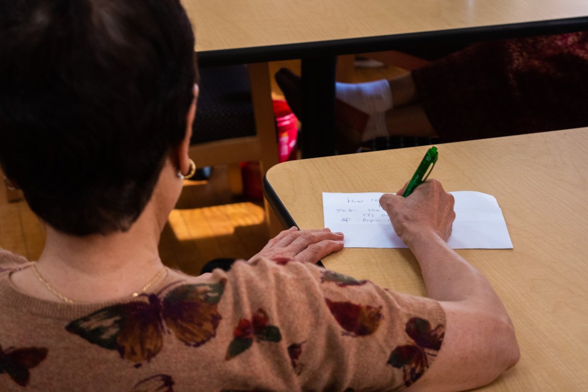 PASSi_us's tweet photo. Once a week, our Jubilee Center seniors take a short time to participate in English Class.

The English Class at Jubilee mostly goes over basic, daily conversations and questions. It's a great way to freshen our seniors' English skills for daily use! https://t.co/VA9xZOKs8Y