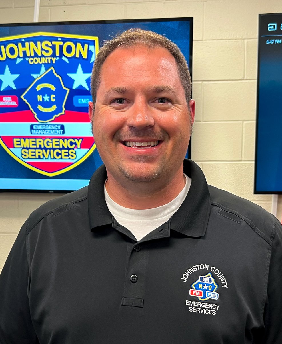 JoCoEmerServ's tweet photo. Yesterday, Deputy Fire Marshal Ronnie Privette was one of only 235 awarded the professional designation of Fire Marshal through CPSE. We are proud of this huge accomplishment and we are glad to celebrate alongside him!
#JoCoReady https://t.co/w3xKk5YU2D