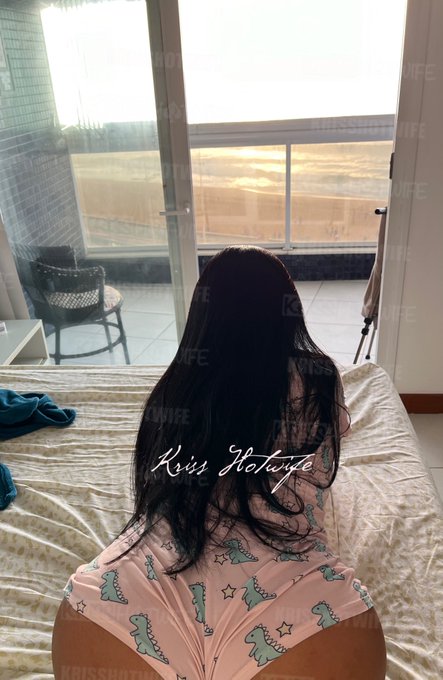 Logo cedinho pedi pra ele me comer assim com essa vista. Cliks nas minhas plataformas  vip https://t