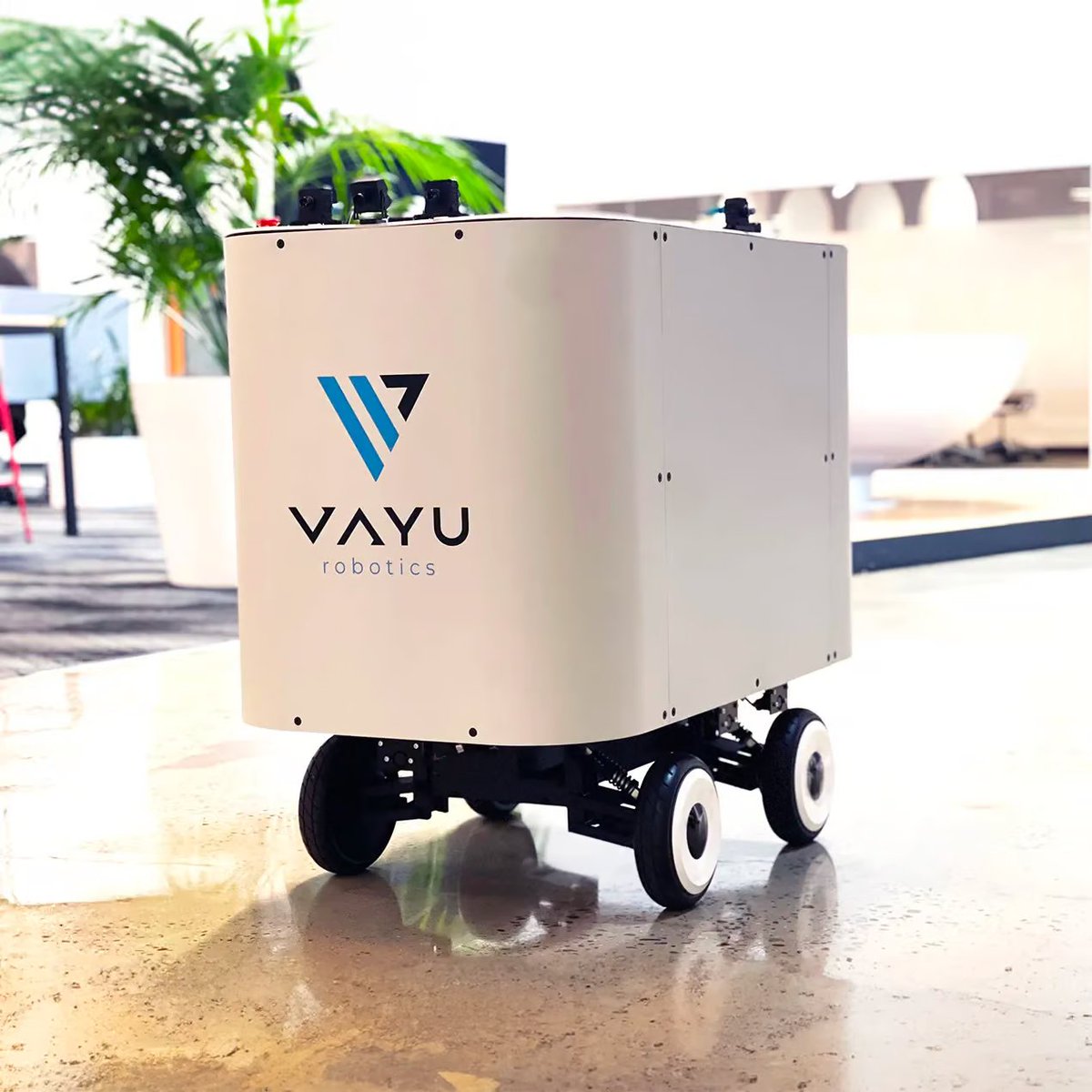 🚨 @VayuRobotics 
 
Amount: $12.7M 🎉

Round: Seed

Investor: Khosla Ventures

Quick Intro 👉 Building the foundation model for robotics – the next gen of AI to power perception and motion. They envision intelligent systems will advance safe and sustainable human productivity.