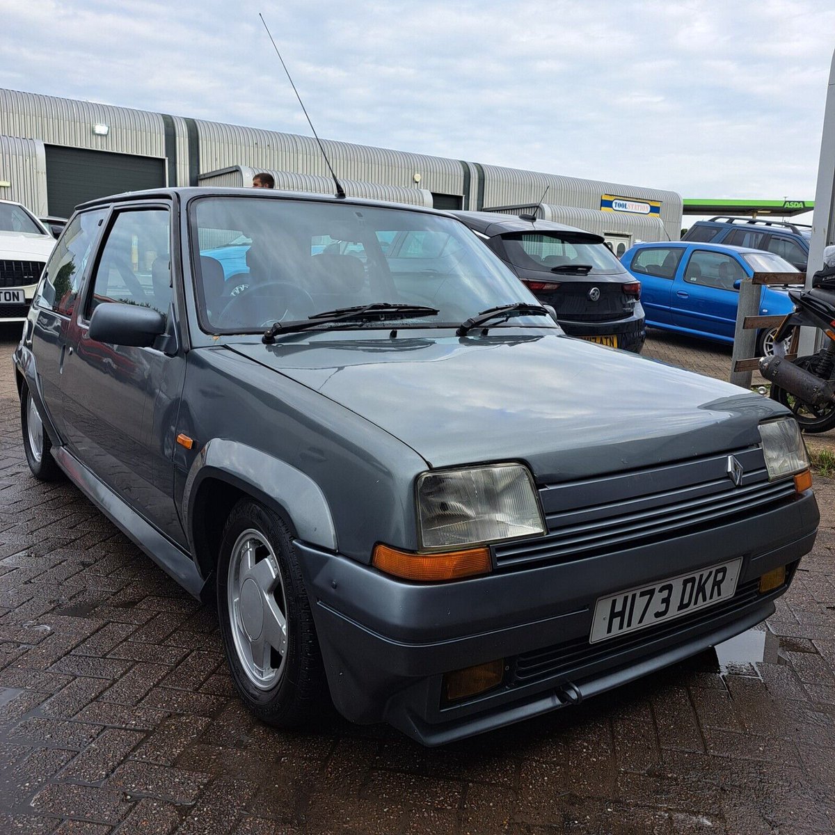 Retroprojects's tweet image. Renault 5 GT Turbo
Ad - See eBay link &amp;gt;&amp;gt; ebay.us/GKwngK 

#renault5gtturbo #renault5 #gtturbo #classiccar #classiccarforsale