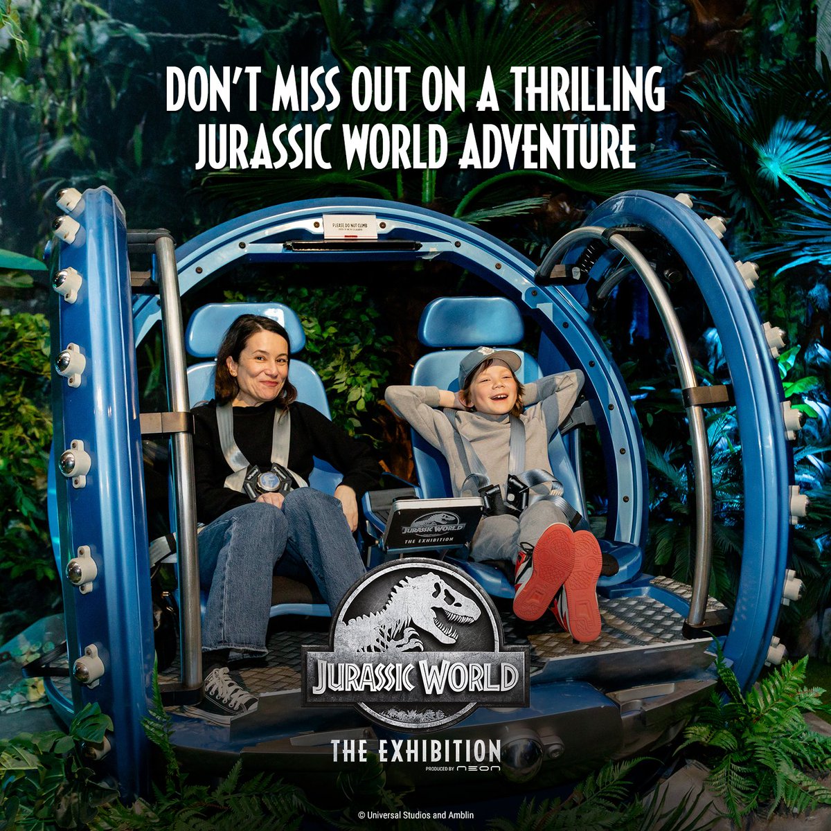 Jurassic World: The Experience tweet media