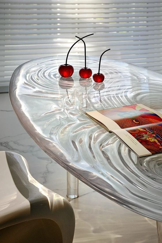 Water Ripple Glass Table 💧🍒