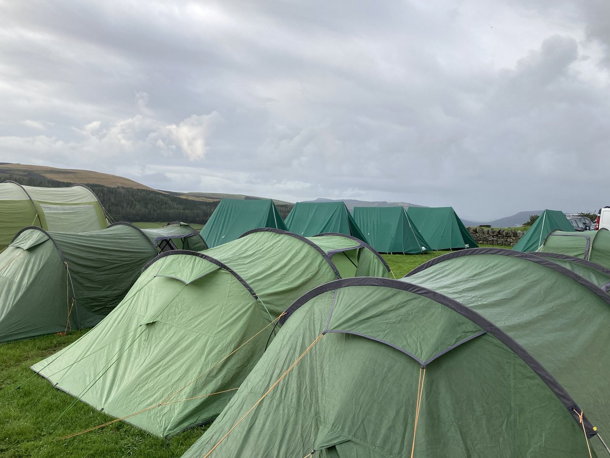 adventurebrit's tweet photo. Another week of adventure in the Brecon Beacons today with caving, gorge walking and climbing https://t.co/KVTTDYgPUF