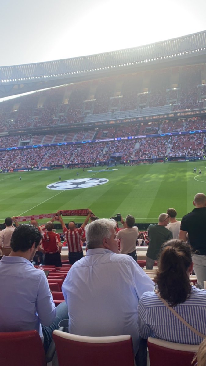 hoolars's tweet image. 