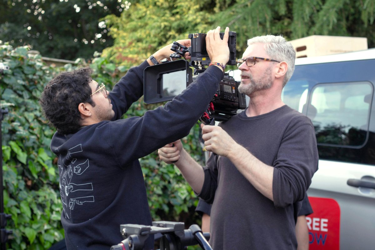 nine1011prod's tweet image. The extra eyes behind the camera for Days 2 and 3 of our shoot for &apos;A Way with You&apos;, Daniel Bolanos Meade 🎥✨

📷: Angie Constable 

#FirstAssistantCamera #AWaywithYou #Nine1011Productions