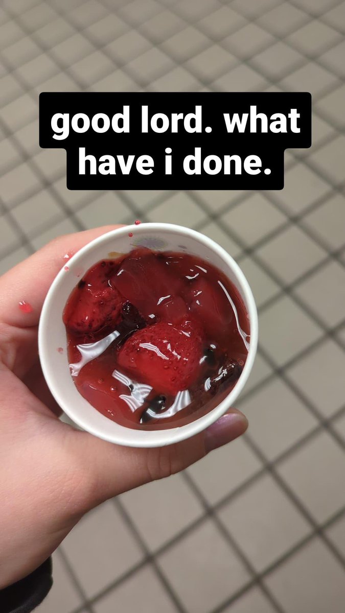 Fox❗ (@lfoxyellow) on Twitter photo 