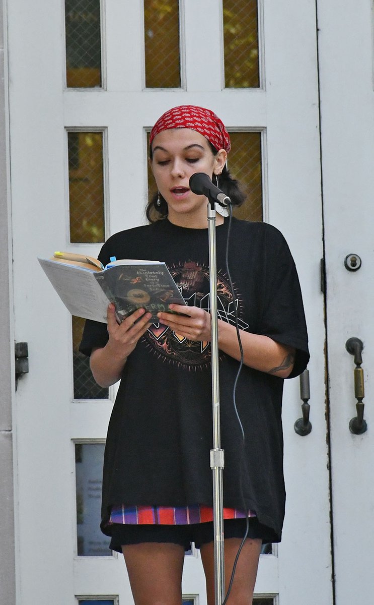 uncsdis's tweet photo. Thanks to everyone who attended or read aloud at today's Freedom to Read event – a part of Banned Books Week and First Amendment Day. Keep reading! #unc #read #bannedbooksweek #freedomtoread https://t.co/zQYVVLYaBh