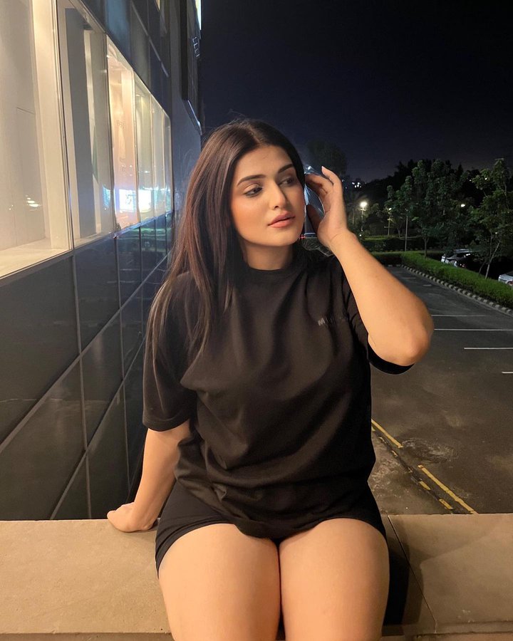 F7nCadqaAAApfdZ?format=jpg&name=900x900