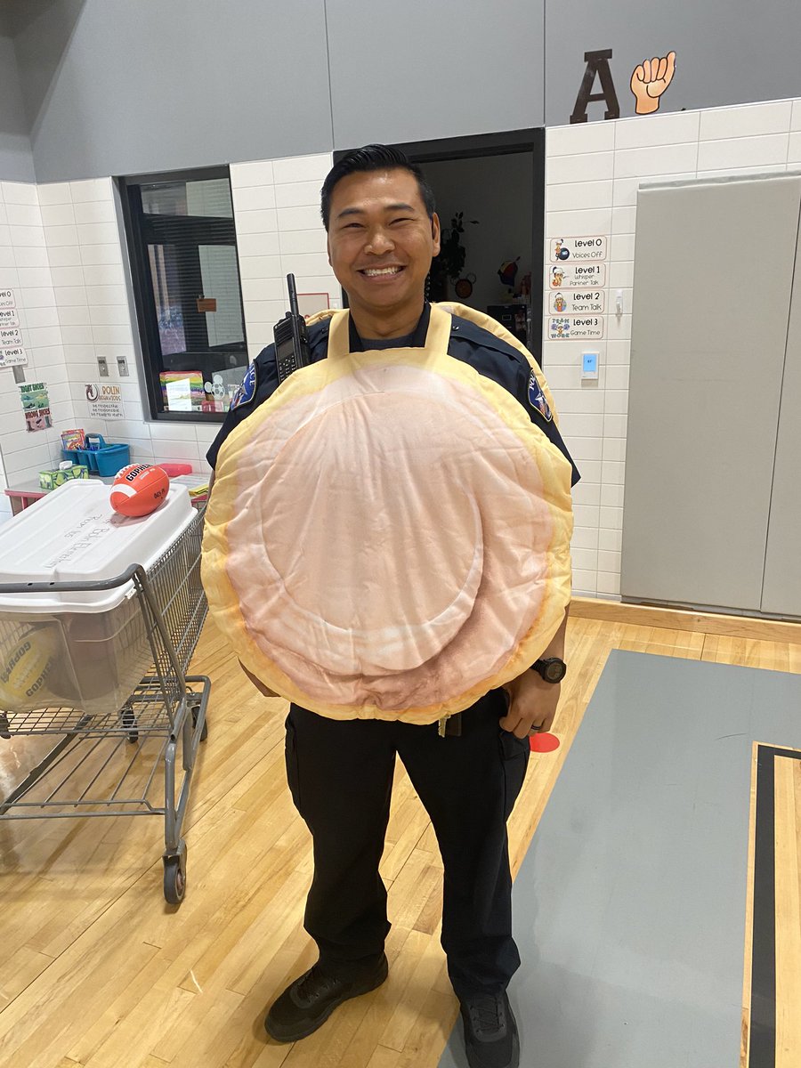 Officer K. Singleton (@sro_ksingleton) on Twitter photo Glad <a href="/BolinElementary/">Bolin Elementary</a> has accepted me as their SRO even if it meant wearing a Crumbl cookie costume. Thanks for providing me with the outfit Coach Palmertree <a href="/BlazerPalm/">Stacy Palmertree</a> and Coach Mel for escorting me through passing periods. Glad <a href="/BolinElementary/">Bolin Elementary</a> has accepted me as their SRO even if it meant wearing a Crumbl cookie costume. Thanks for providing me with the outfit Coach Palmertree <a href="/BlazerPalm/">Stacy Palmertree</a> and Coach Mel for escorting me through passing periods.