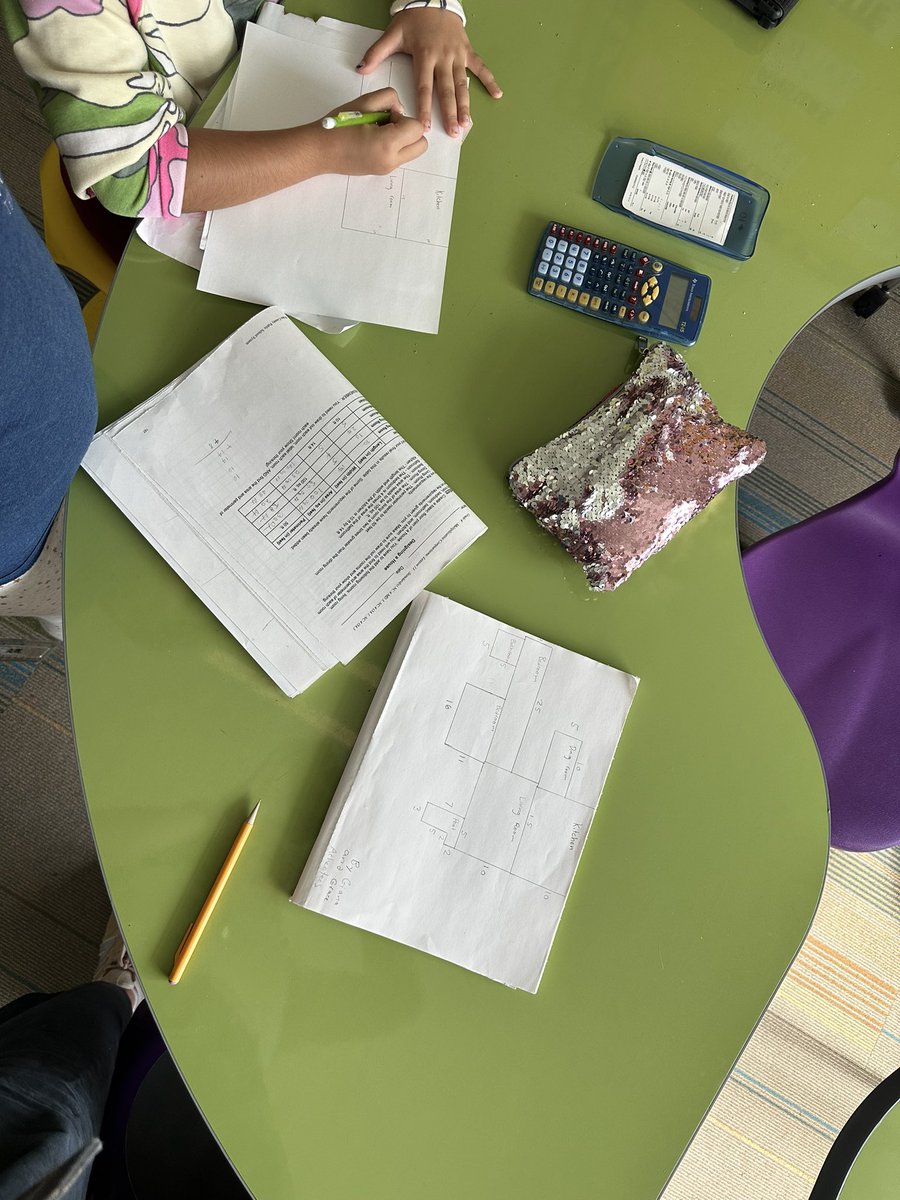 Sara Brooks tweet media