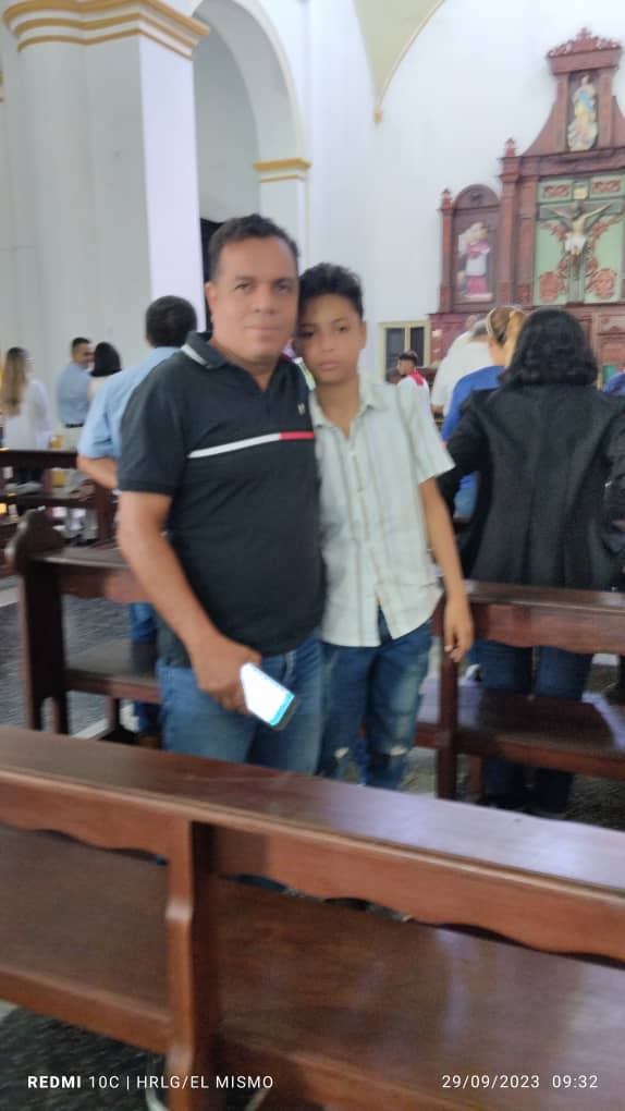 ArturoC69755641's tweet photo. #Cojedes| En minutos estaré junto a mi equipo de producción al aire en "La Elite de la Radio. A través de @Class987FM. La emisora informativa de #Cojedes. #oct04 @tomaraujo28051 @Juanjosanoja @lilibethsandov @JUANJOSESANTAN4 @yusmarojimenez @amilcarmerchan @alcatinaquillo https://t.co/WMYUKnvybm