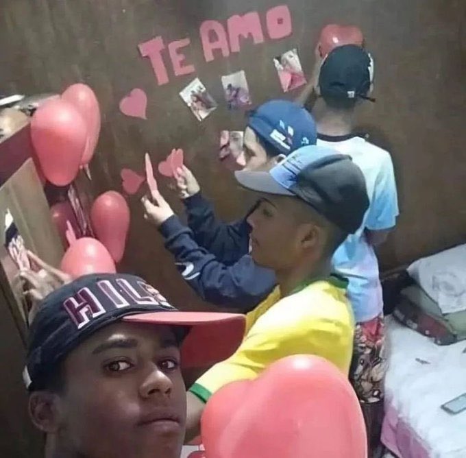 PuroSucoDoBr's tweet photo. https://t.co/dTTyZldBh6