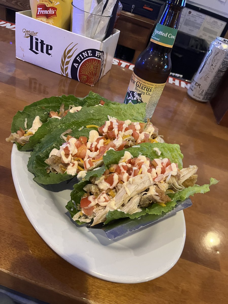 EricBloms's tweet photo. #tacotober so good!! https://t.co/bRabIMz5zS