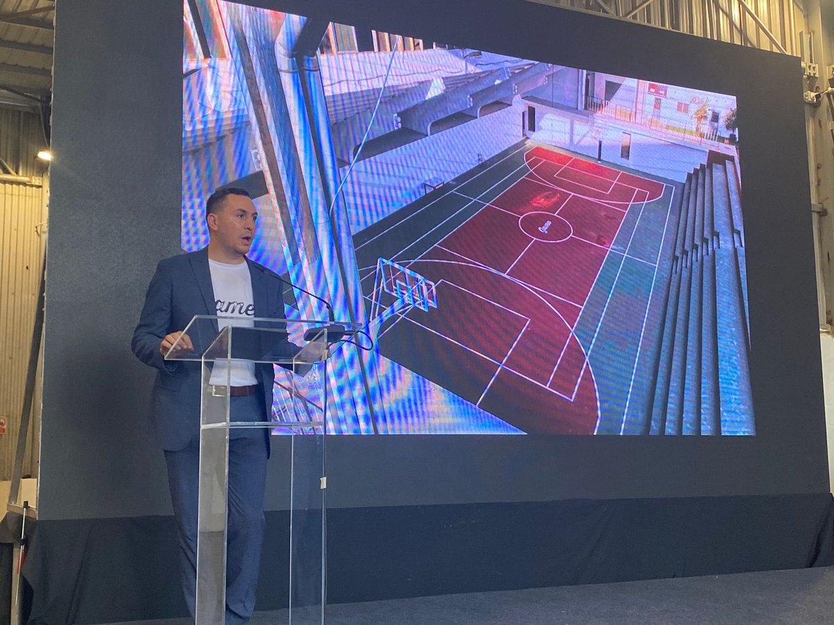 DKAmbLebanon's tweet photo. Excited to engage yesterday with Game “Playmakers” and to watch “Changing the Game” on how @gamelebanon has promoted youth empowerment and social cohesion in Karantina, Beirut, and beyond in 🇱🇧 through street sports 🏀⚽️

Happy 🇩🇰 has supported this game-changing project! https://t.co/g99m9wSJPu