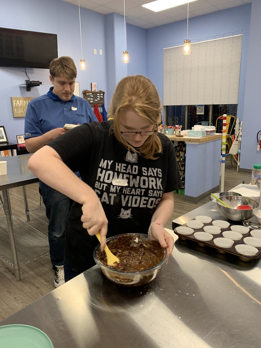 AutismAfter18NC's tweet photo. Week 2 of cooking class at Flour Power Cooking Studios: Charlotte Rea Farms
We made homemade pizza and lava cakes!
Everything was delicious ๐ฉต๐๐จโ๐ณ
#chefsintraining
#cooking
#lifeskills
#pizzatime
#lavacake https://t.co/pUKOhoAfND