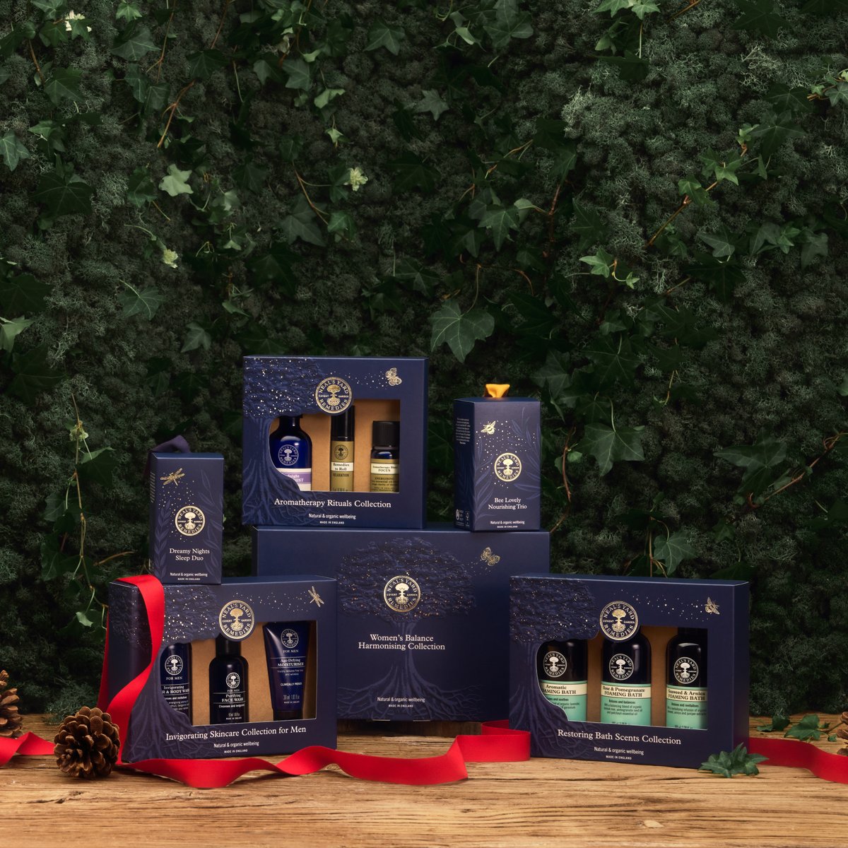 Christmas has landed 🎄 

Discover expertly curated luxury gift sets for thoughtful seasonal gifting that nurtures the skin, body and mind. 

nealsyardremedies.com/collections/ch…