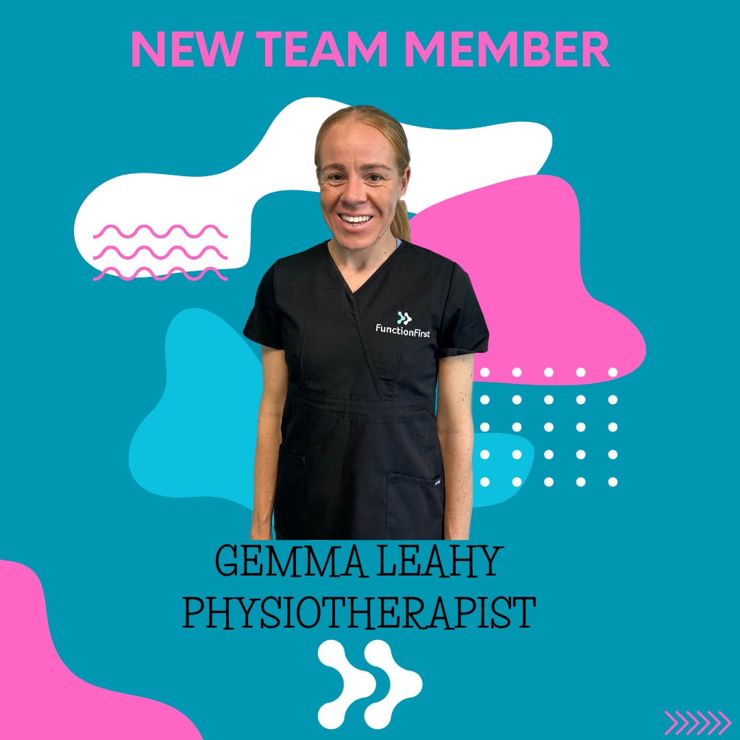 FunctionFirst_'s tweet photo. We are super excited to announce 𝗚𝗲𝗺𝗺𝗮 will be going our multidisciplinary team. She will be offering physiotherapy appointments every Monday. 

📅Mondays
🏃🏻‍♀️Specialises in Running Injuries
👩🏼‍🎓BSc Honours Degree in Physiotherapy 
📱Call or message to book in: 07599 549296 https://t.co/WZNRWIgmd0