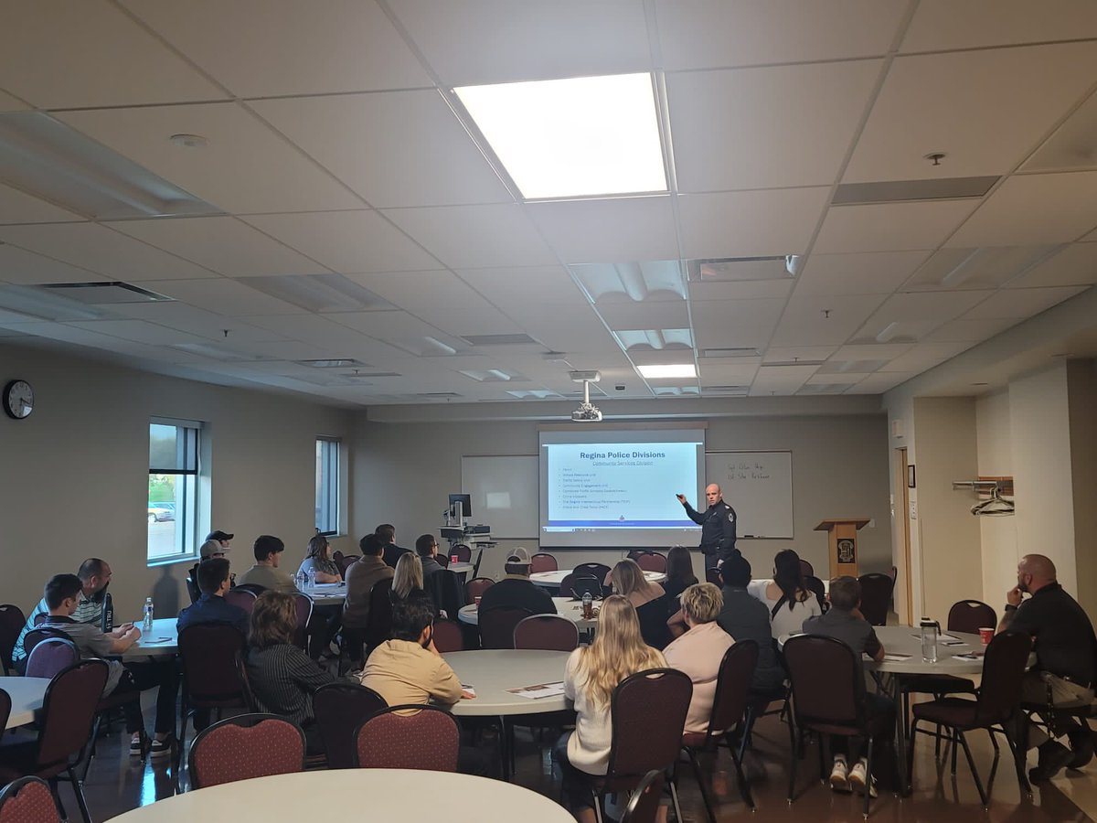 rpsrecruiter's tweet photo. Hey Medicine Hat College!! Come down to the career expo today and meet the @reginapolice recruiters. A big thanks to the students from the Criminal Justice faculty for attending our informational session last night. #PublicServiceFirst #JoinRPS #LeadersWanted #AlwaysHiring https://t.co/sqAi1eYos3